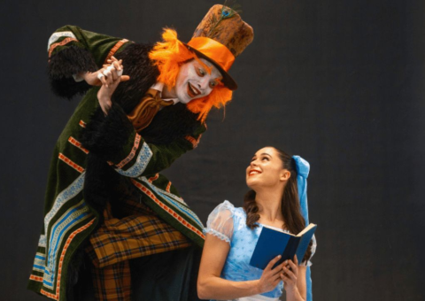 Alice-in-Wonderland