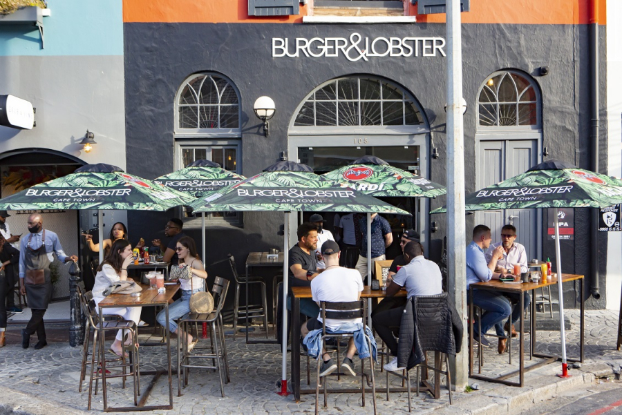 Burger & Lobster