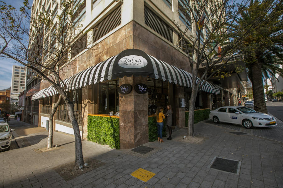 Ruby's Cafe