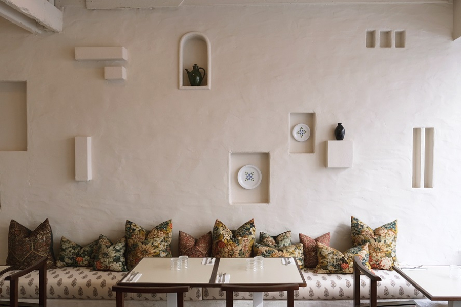 Ouzeri - Restaurant - Interior