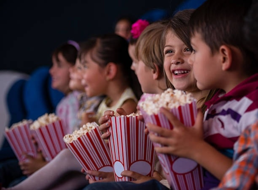 Pepperclub hotel movies for school holidays
