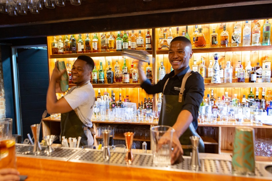 Jerry's Burger Bar barmen