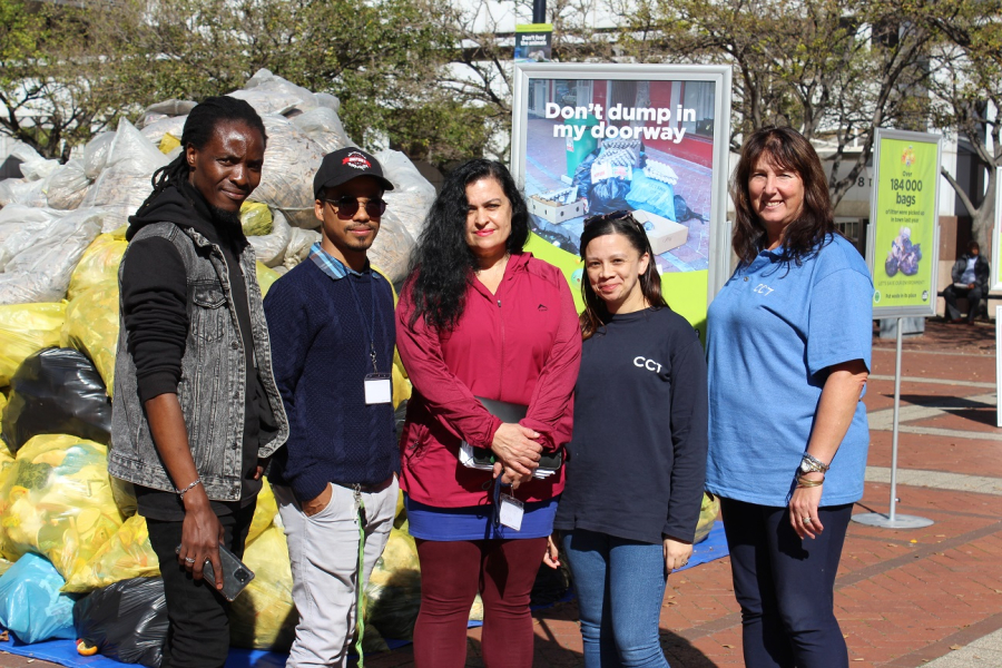 CCID Urban Management team with City of Cape Town Urban Waste team