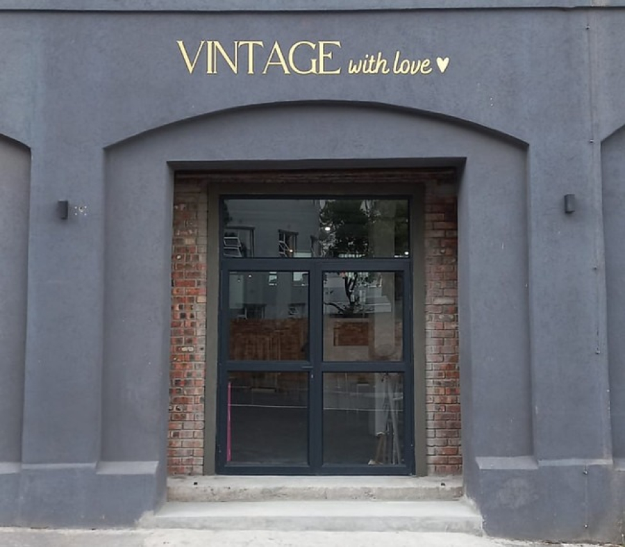 Vintage with Love