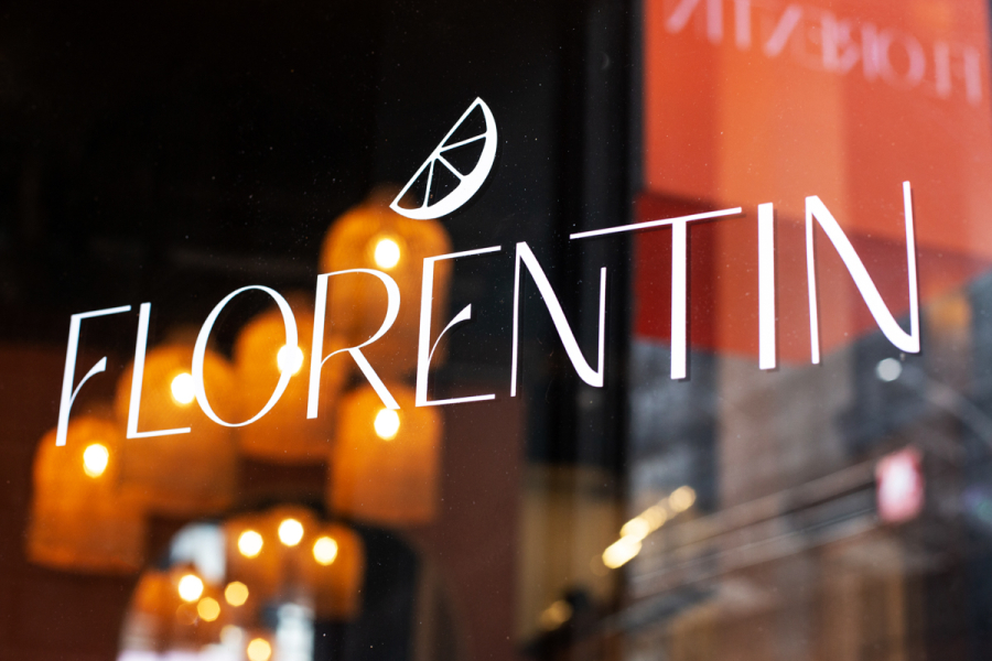 Florentin Signage