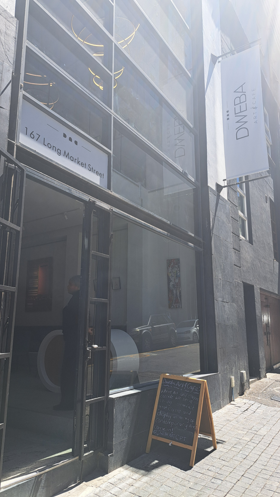Dweba Art & Cafe